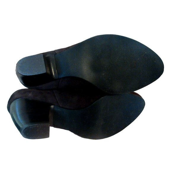 Vaneli Dark Brown Suede Tapered Block Heel Side Stretch Bootie Shoe Boot Sz 9.5 - Picture 6 of 9